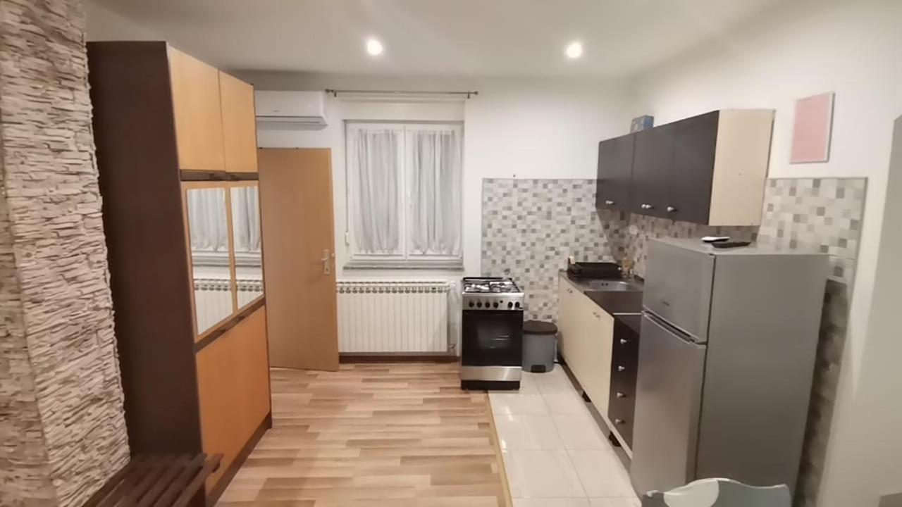 Trilj Apartman Jurika Exteriér fotografie
