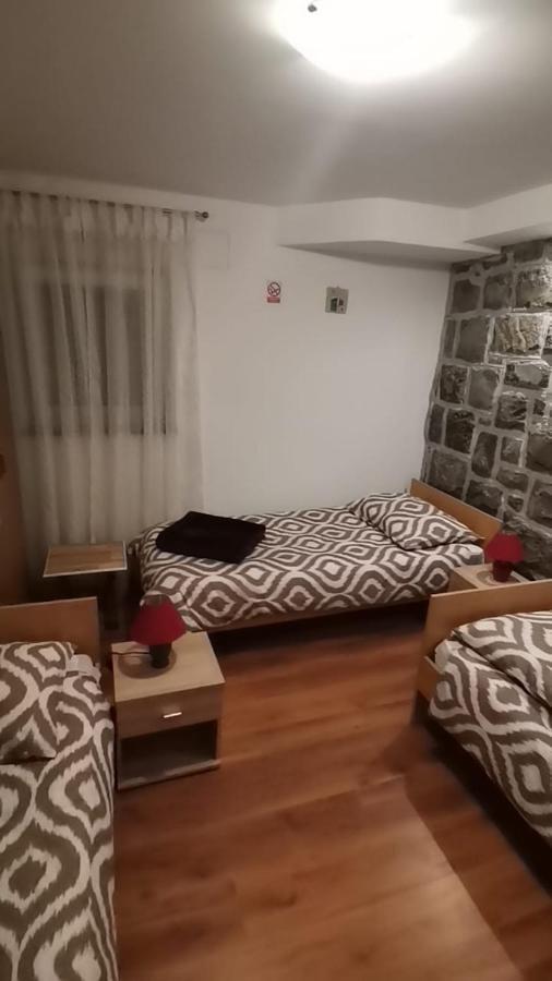 Trilj Apartman Jurika Exteriér fotografie