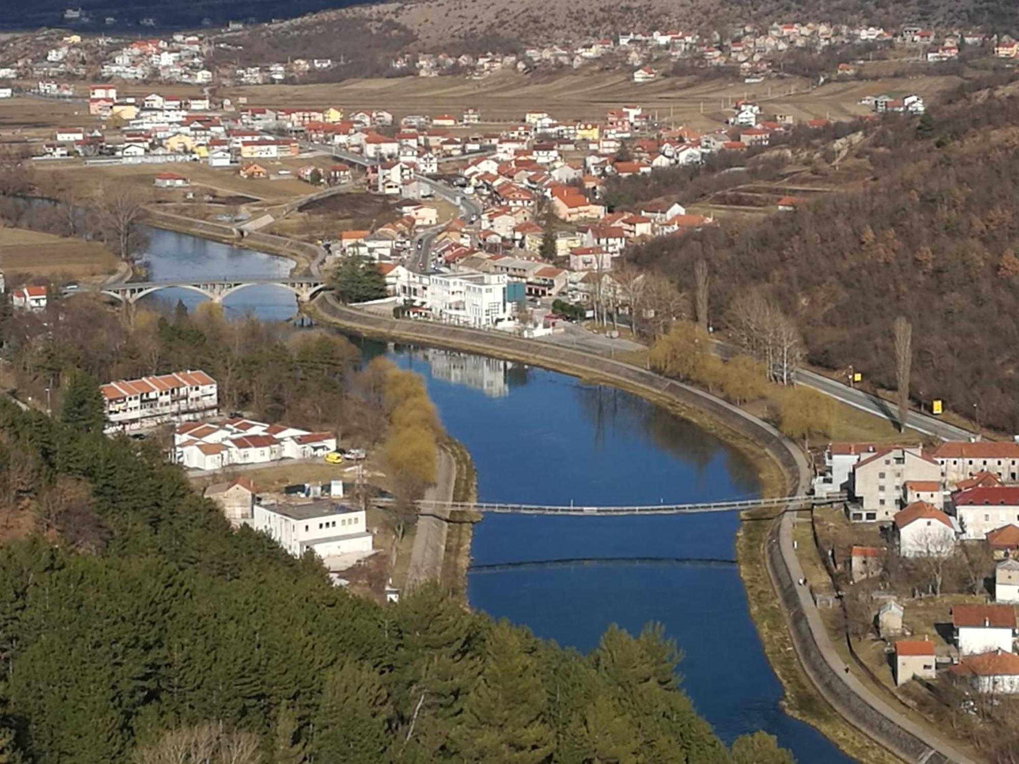 Trilj Apartman Jurika Exteriér fotografie
